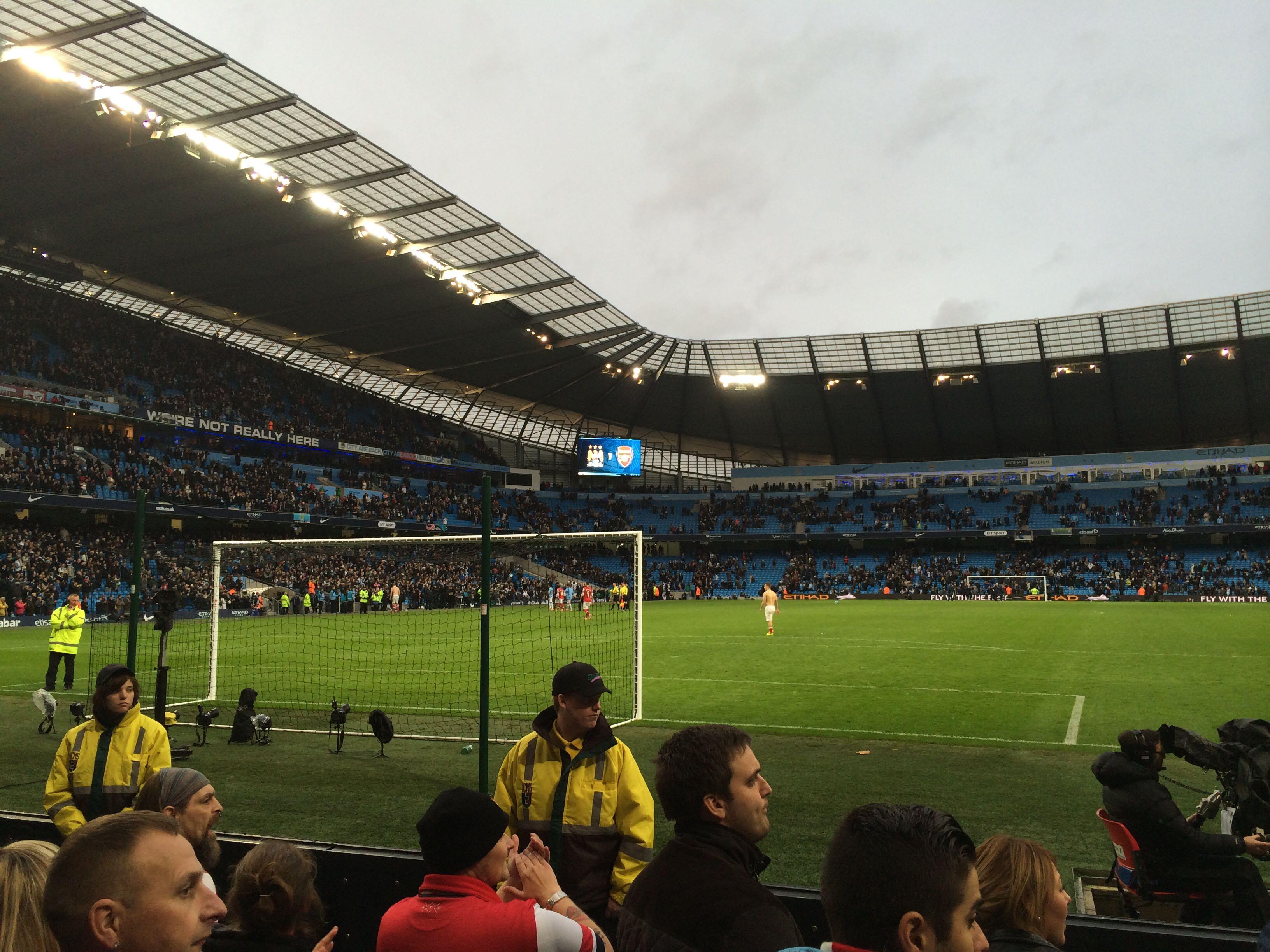 吸引更多年 吸引更多年