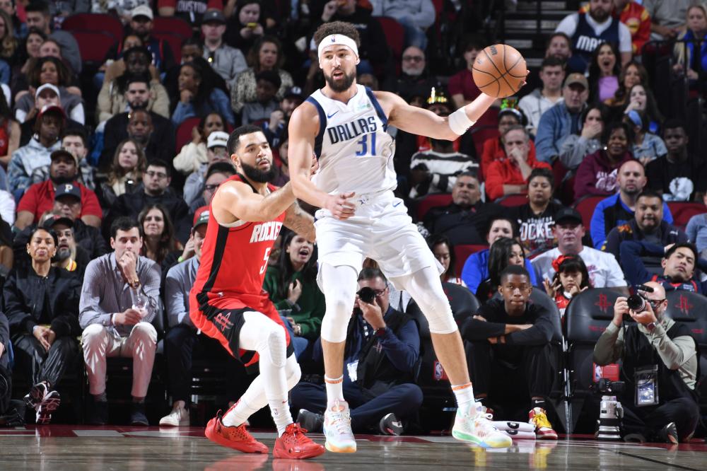 现在他所面 现在他所面